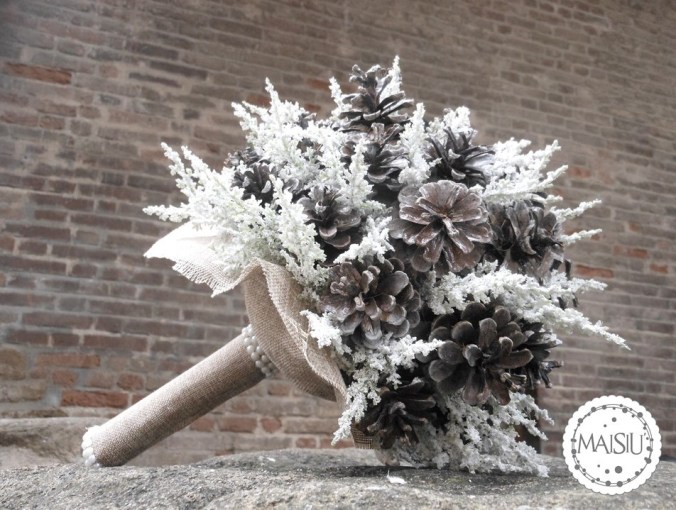 pine-cones-bouquet-bouquet-di-pigne